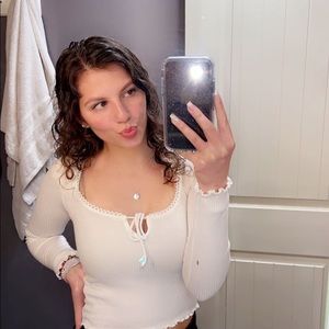 Meet your Posher, Emilee